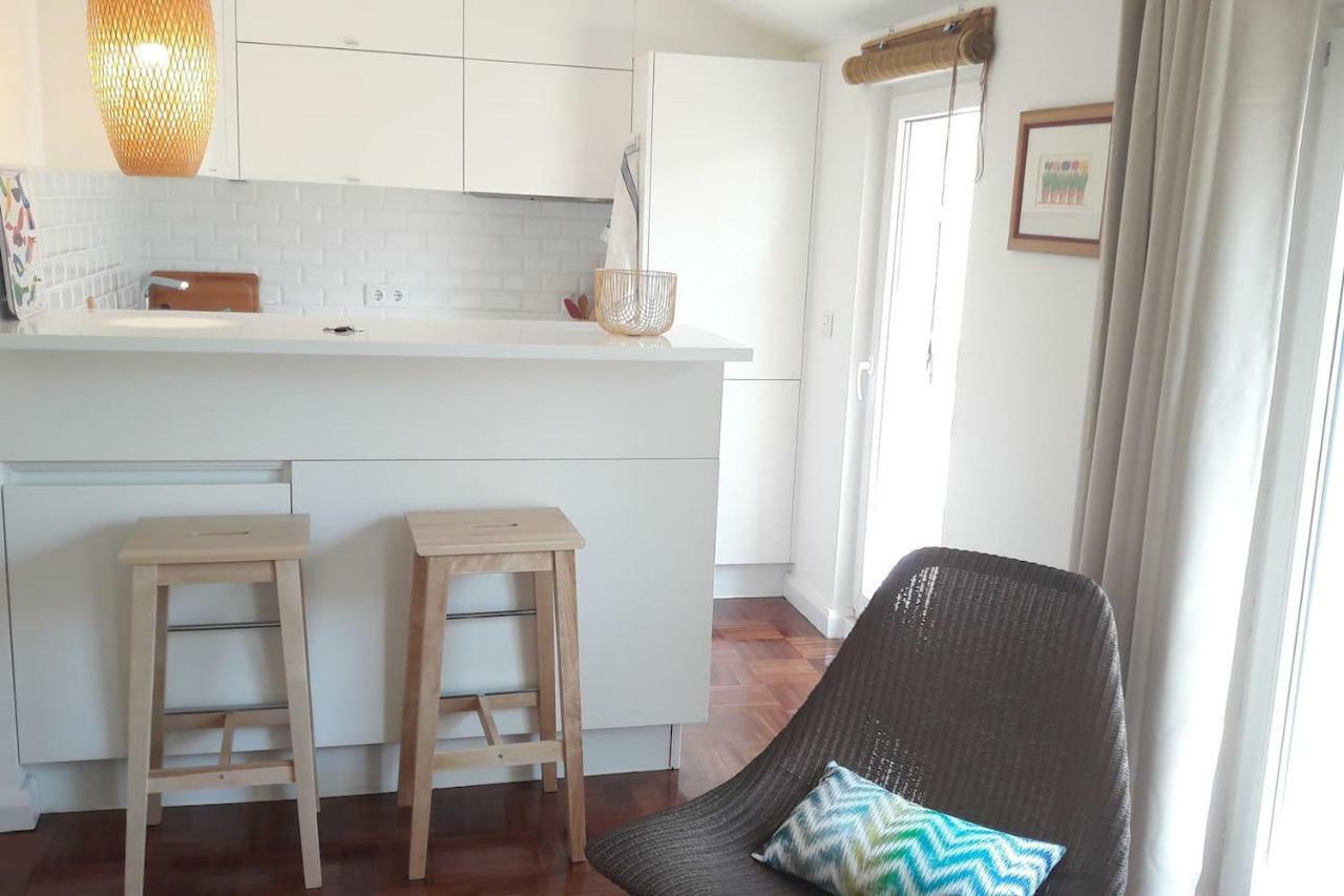 Modern Cosy Flat With Terrace In Campo De Ourique. Apartment Lisbon Exterior photo
