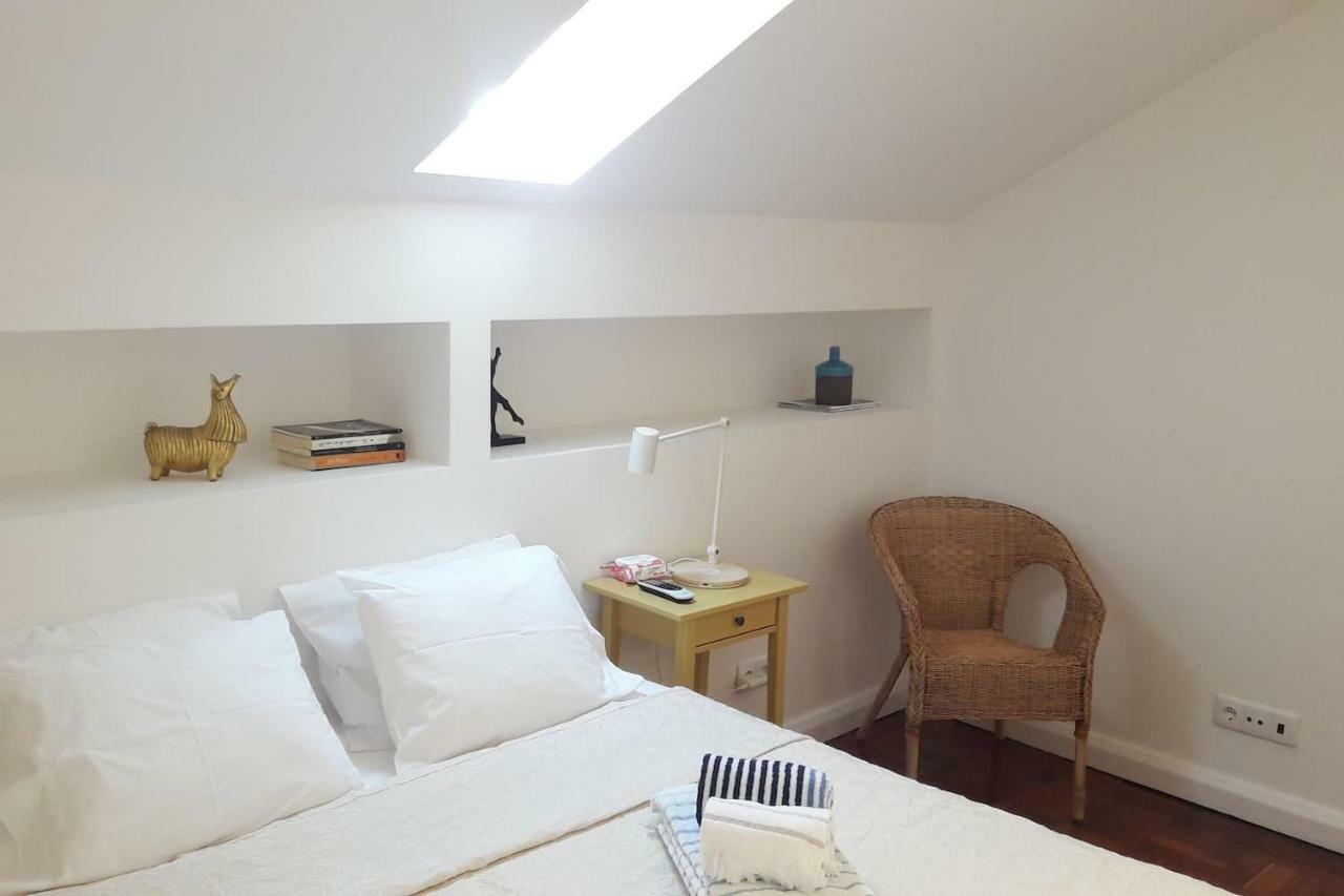 Modern Cosy Flat With Terrace In Campo De Ourique. Apartment Lisbon Exterior photo